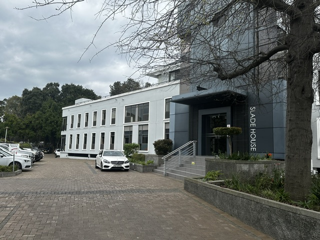 To Let Commercial Property for Rent in Newlands Western Cape